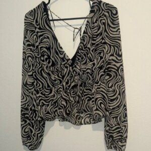 H&M Black and White Blouse Elegant Top